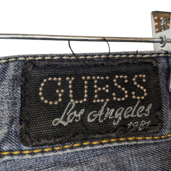 Guess Women’s Daredevil Bootcut Distressed Jeans Size 27 👖🔥 - Picture 12 of 16